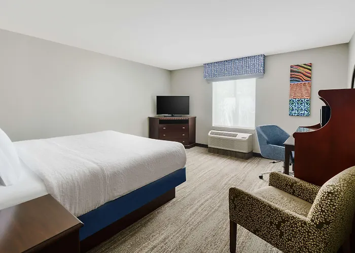 Hampton Inn & Suites West Sacramento
